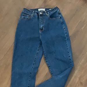 PacSun Women's Straight Leg Jeans in Dark Indigo